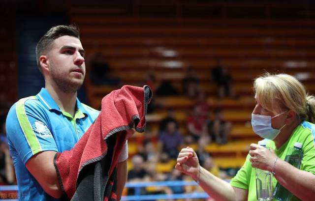 这标志着他 这标志着他