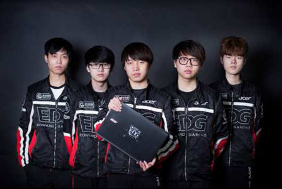 次对决中 次对决中